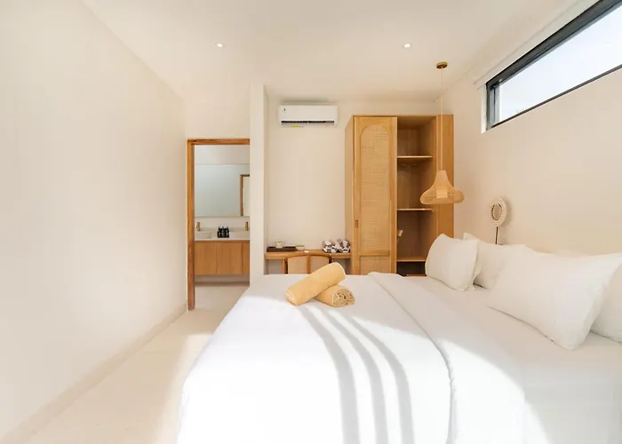 Amici - 3br Pool Villa, Walk To Cafes - Pererenan